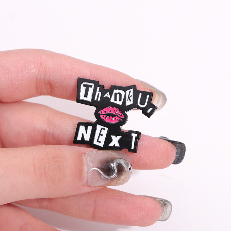 Thank U Next Emaliowane szpilk – Women Bags Next recenzja i cena