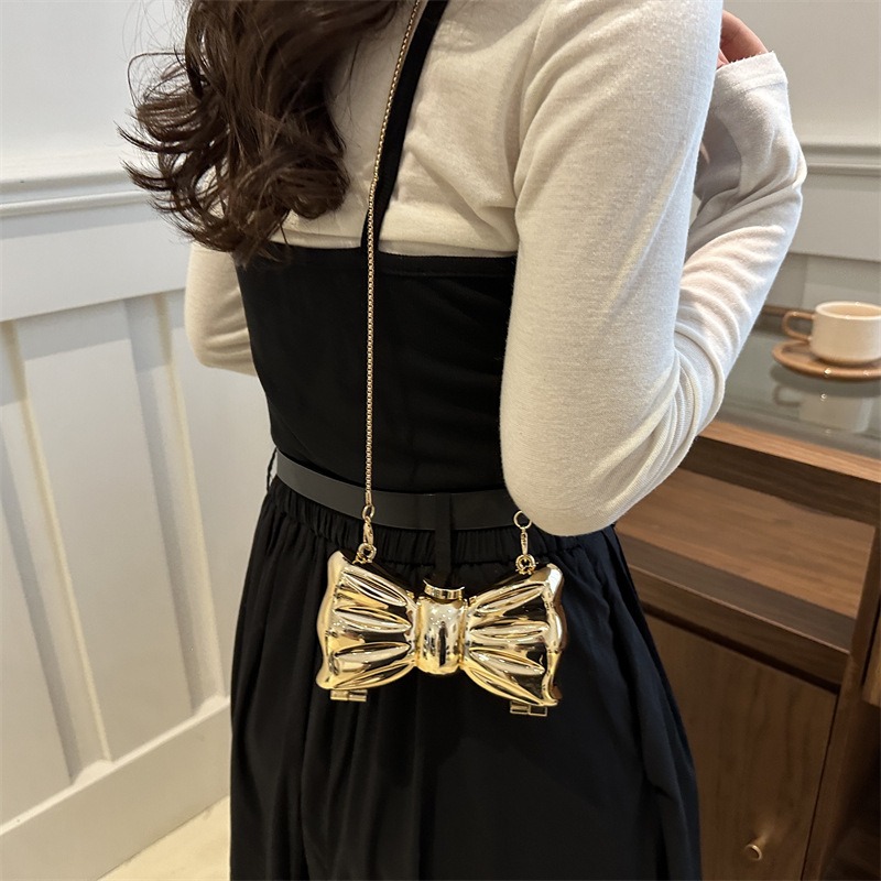 Błyszcząca Złota Metalowa Tore – Mini Purse Chain recenzja i cena