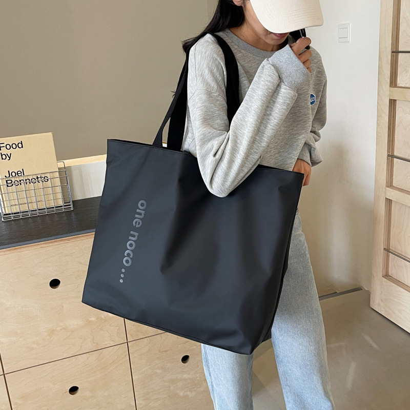 Torby podróżne, torby na basen – Women Bags Coach recenzja i cena