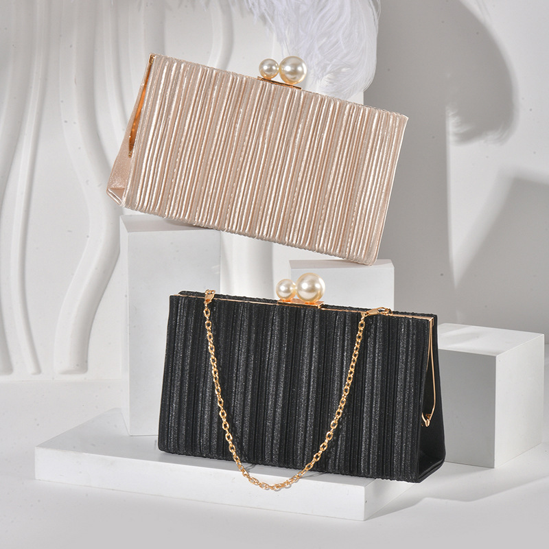 Torebka kopertówka z cienkiej, – Evening Bag Beaded recenzja i cena